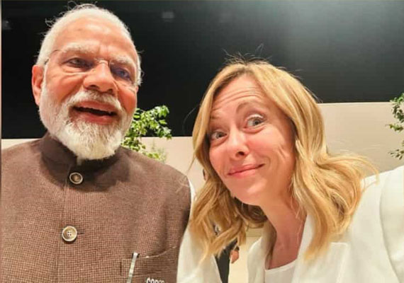 Italian-PM-Giorgia-Meloni-and-Indian-PM-Narendra-Modis-Viral-Selfie-Steals-the-Show-at-COP28-Summit
