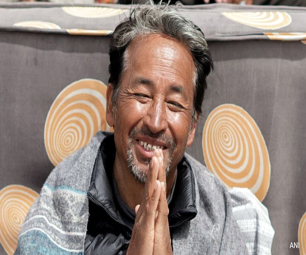 Sonam Wangchuk concludes his 21-day hunger strike regarding Ladakh's demands.